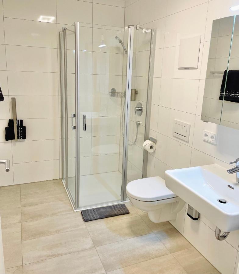 Apartment Im Gehobenen Stadtviertel - Perfekt Fuer Selbstversorger Άαλεν Εξωτερικό φωτογραφία